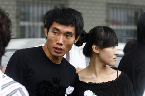 李铁老婆(李铁老婆龙菲是哪人)